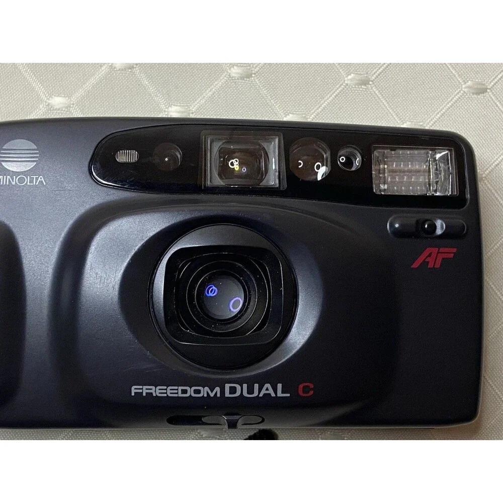 MINOLTA Freedom Dual C AF - 35mm Film Point And Shoot Camera UNTESTED